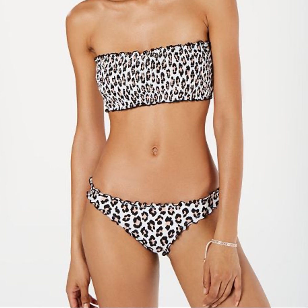 Leopard Bandeau bikini with cheeky bottoms